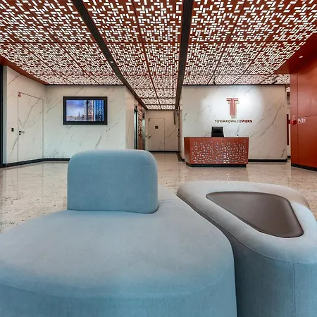 Towarowa Towers ワルシャワ