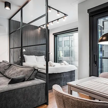 アパート Towarowa Towers ワルシャワ