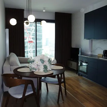 Towarowa Towers ורשה