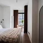Towarowa Towers Varşova